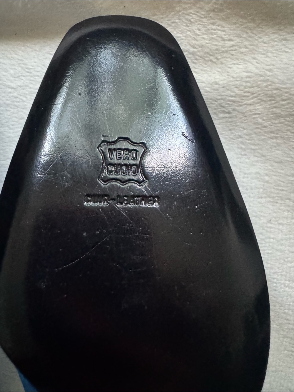 St. John suede heels - Picture 9 of 9